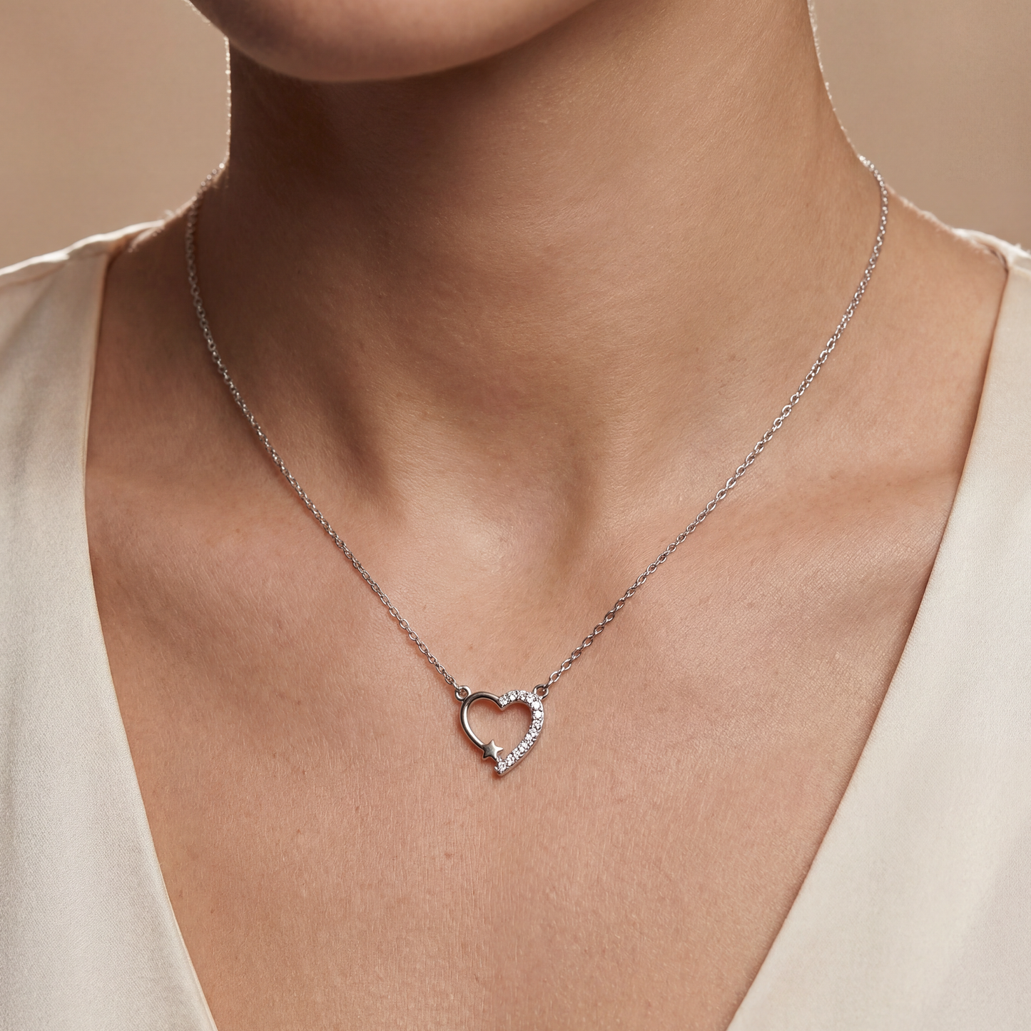 Floral Glow Silver Pendant Chain