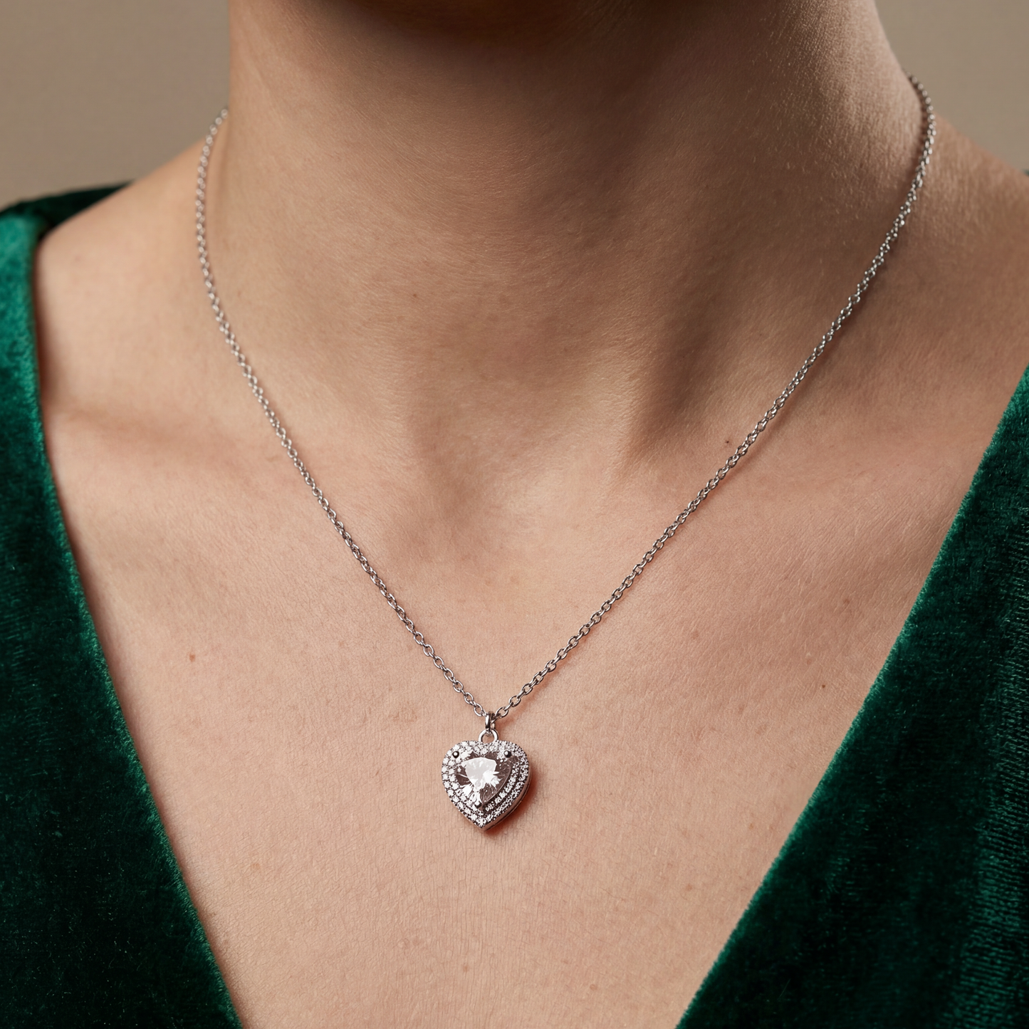 Lumi Heart Silver Pendant Chain