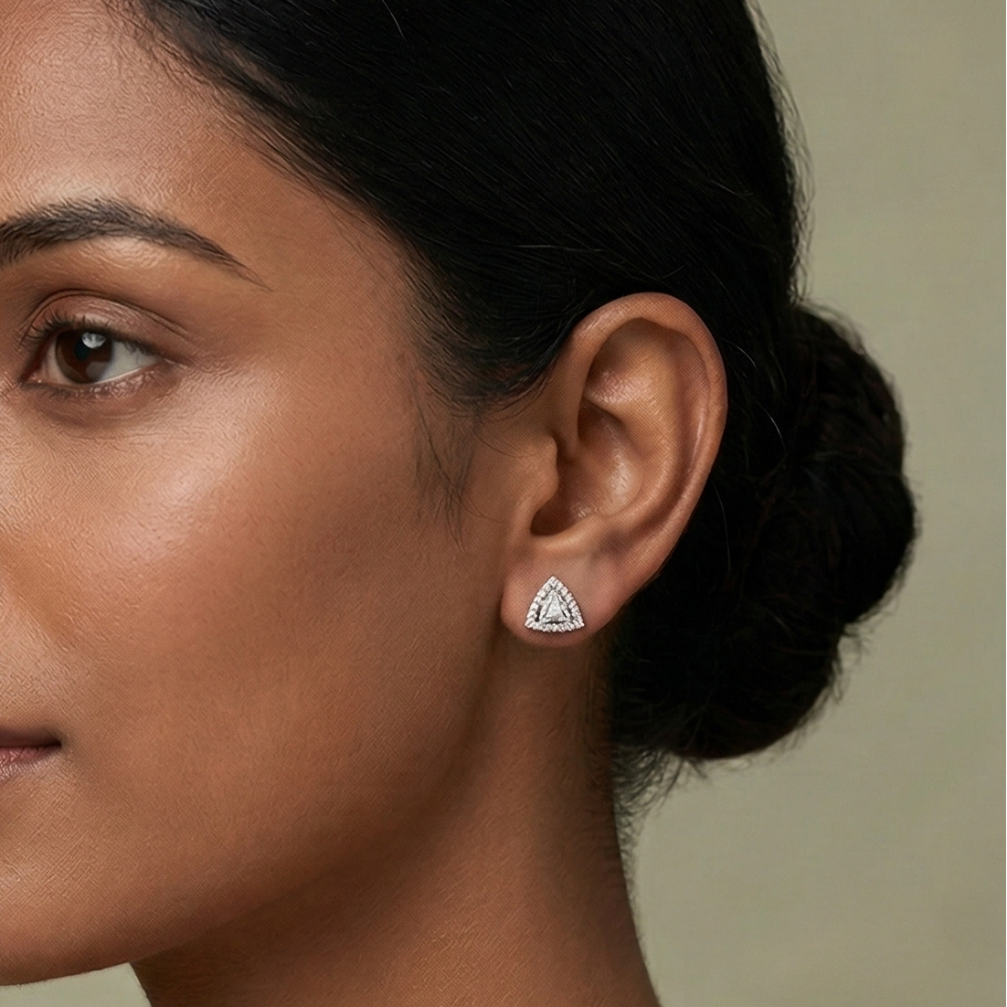 Tria Spark Studs
