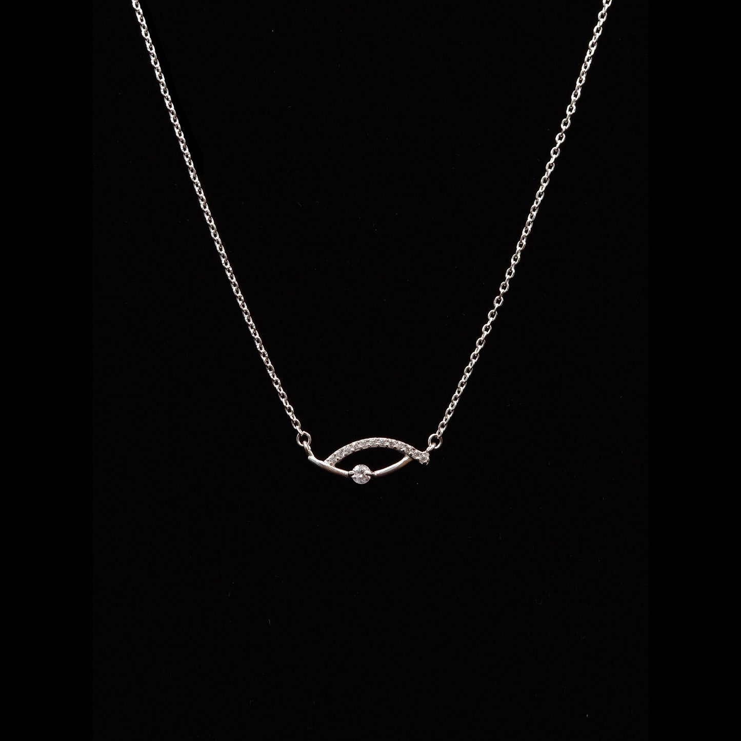 Arc Glow Silver Pendant Chain