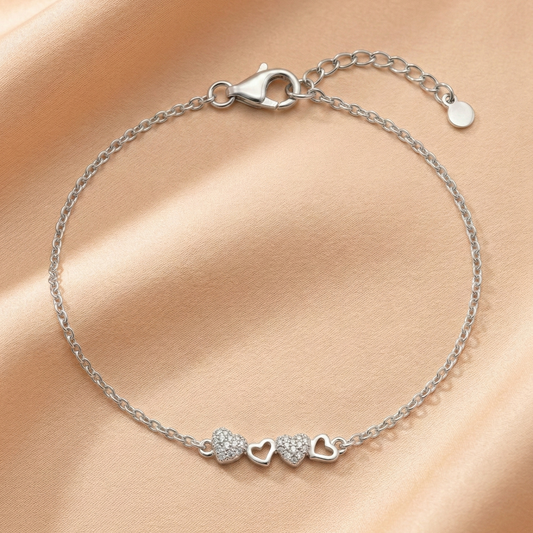 Eterna Hearts Silver Bracelet